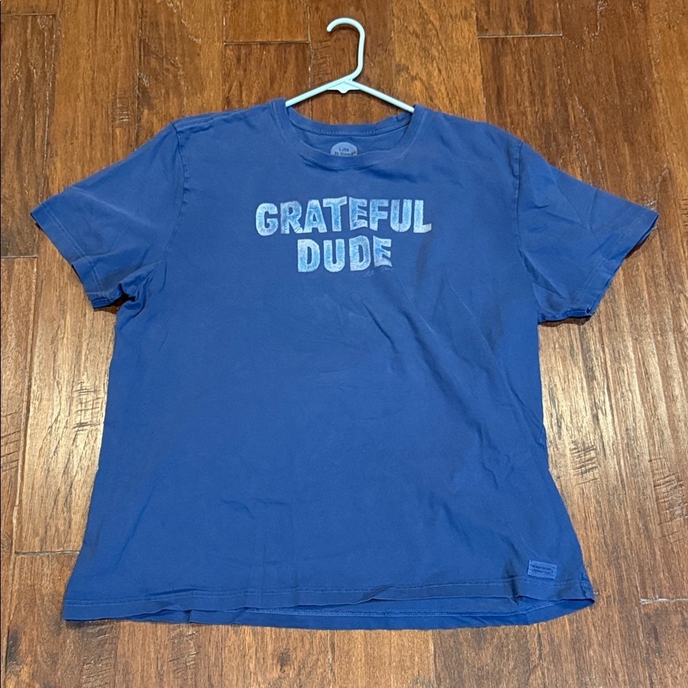 XXL Men’s “GRATEFUL DUDE” Life Is Good Navy Graphic Tee